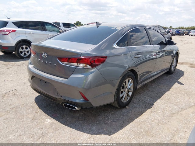 2019 HYUNDAI SONATA SE 4