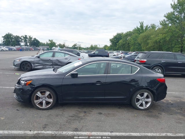2015 Acura ILX 2.0L — фото 15