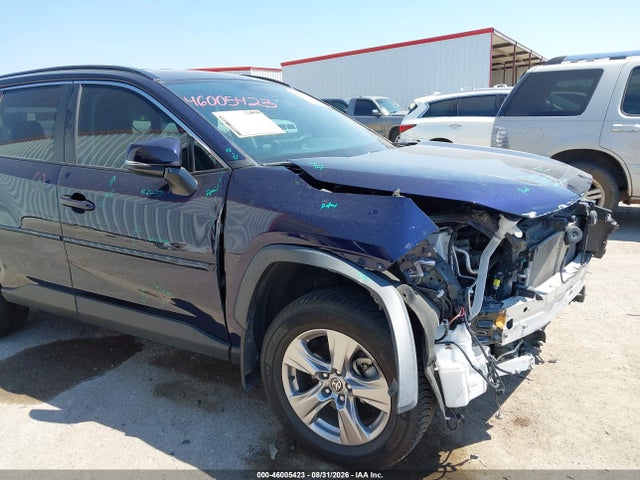 2023 TOYOTA RAV4 XLE 6