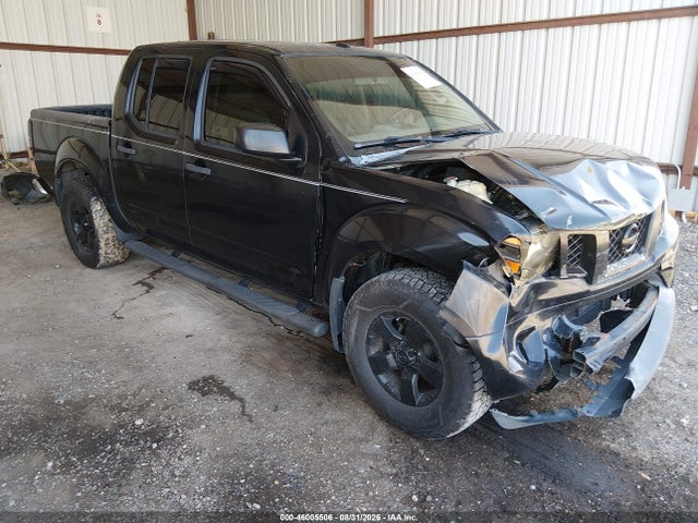 2013 NISSAN FRONTIER SV