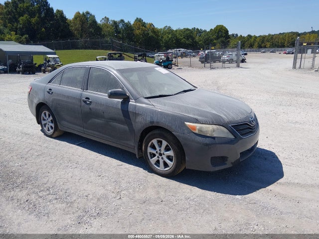 2011 TOYOTA CAMRY LE
