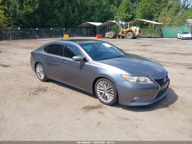 2013 LEXUS ES 
