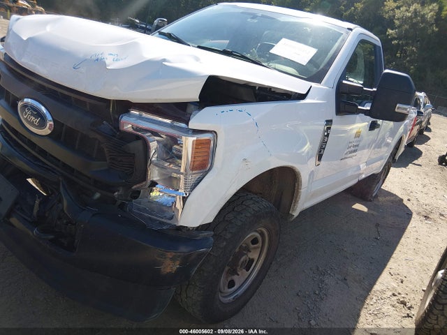 2022 FORD F-350 XL 2