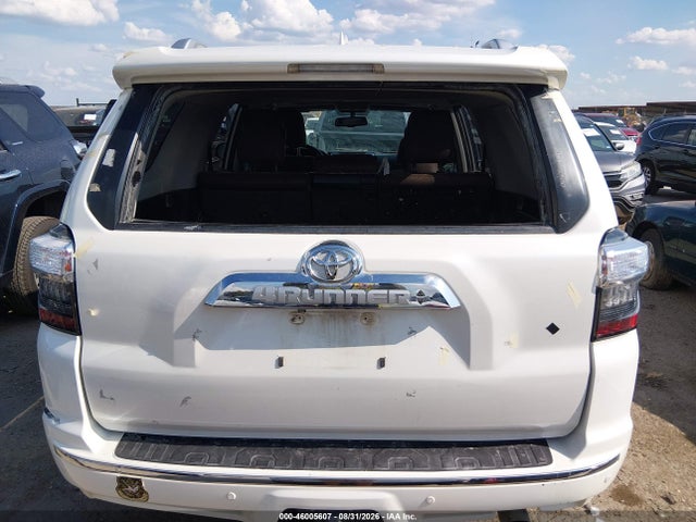 2019 TOYOTA 4RUNNER LIMITED 18