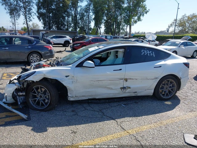 2022 TESLA MODEL 3 REAR-WHEEL DRIVE 14