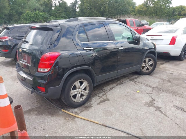2019 CHEVROLET TRAX LT 4