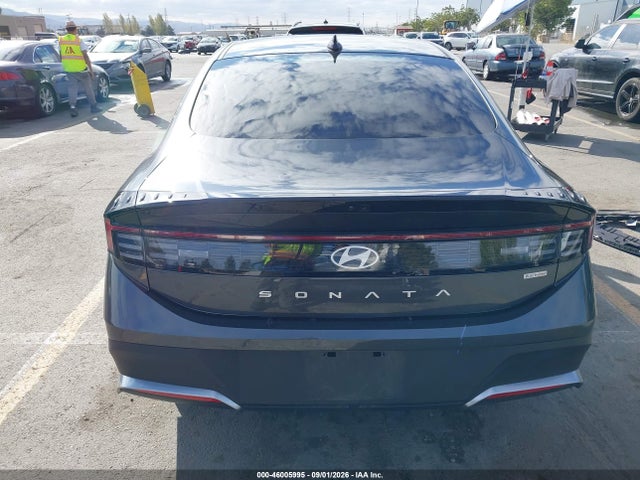 2026 HYUNDAI SONATA HYBRID BLUE 17