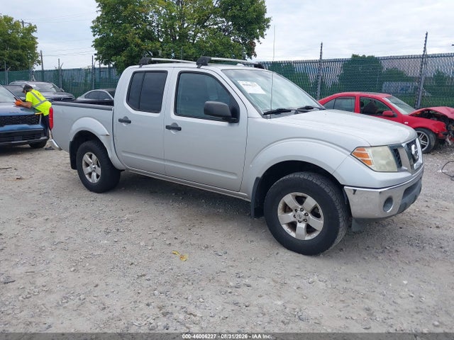 2011 NISSAN FRONTIER SV
