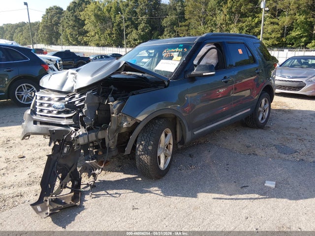 2017 FORD EXPLORER XLT 2