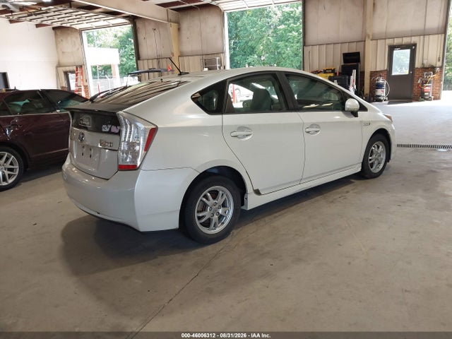 صورة 4 لـ 2010 Toyota PRIUS II