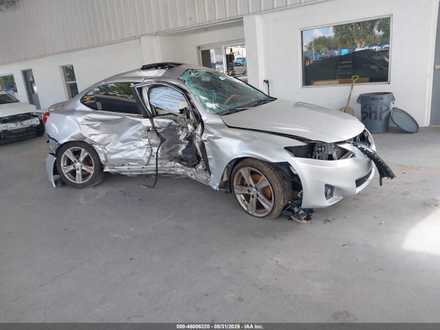 2011 LEXUS IS 