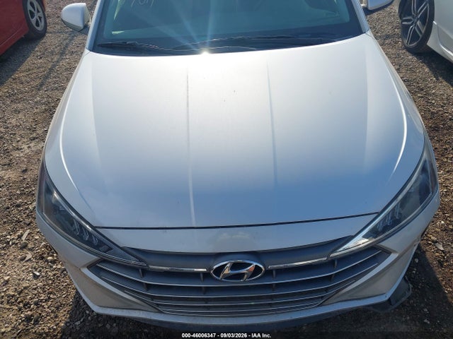 2019 HYUNDAI ELANTRA SEL 10