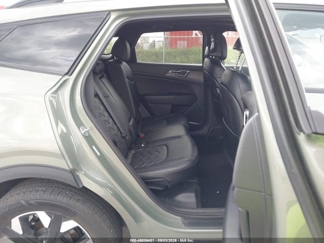 2023 KIA SPORTAGE X-LINE 8