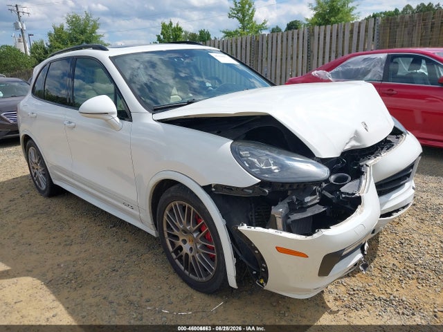 2016 PORSCHE CAYENNE GTS