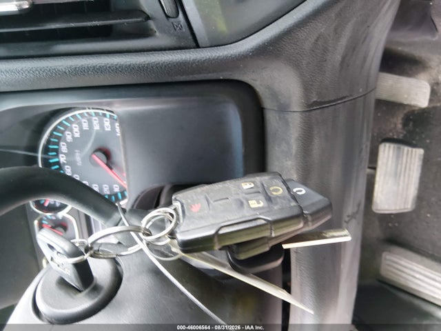 2018 CHEVROLET SILVERADO 1500 2LT 11