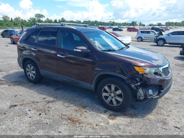2012 KIA SORENTO LX