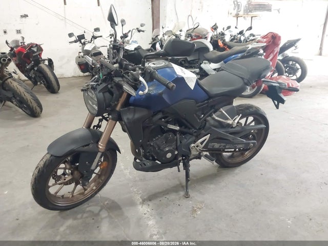 2021 HONDA CBF300 2