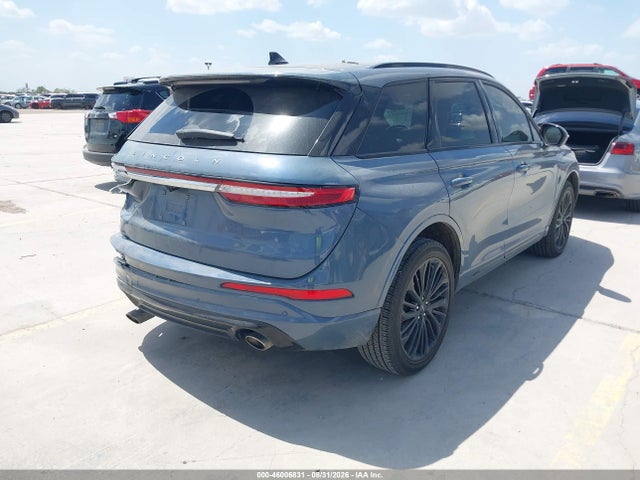 2023 LINCOLN CORSAIR RESERVE 4