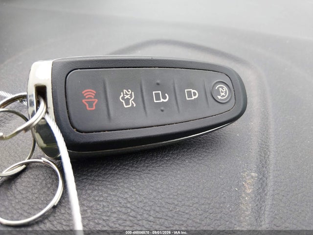 2019 FORD ESCAPE SE 11
