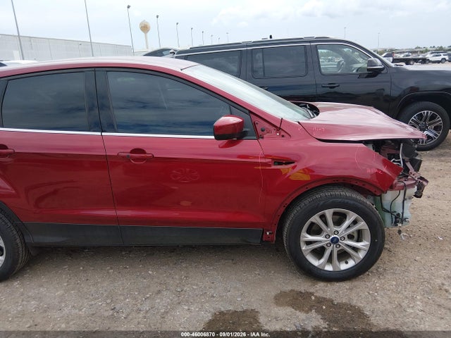 2019 FORD ESCAPE SE 14