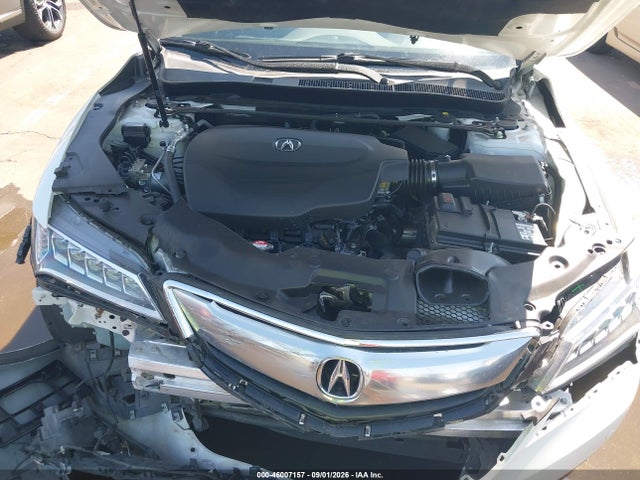 صورة 10 لـ 2017 Acura TLX ADVANCE PACKAGE