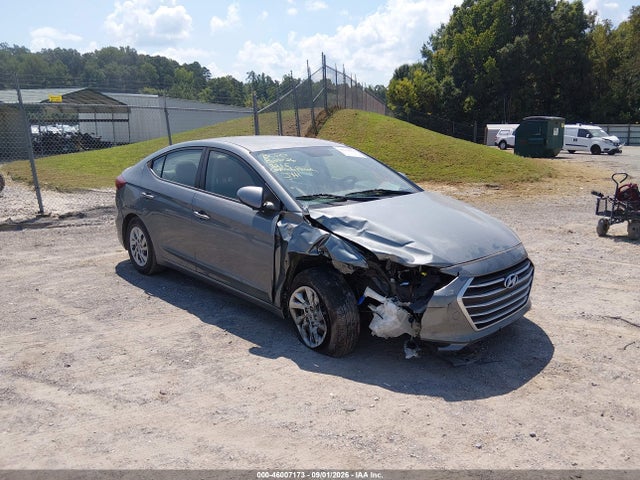 2018 HYUNDAI ELANTRA SE