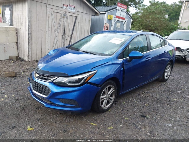 2017 CHEVROLET CRUZE LT AUTO 2