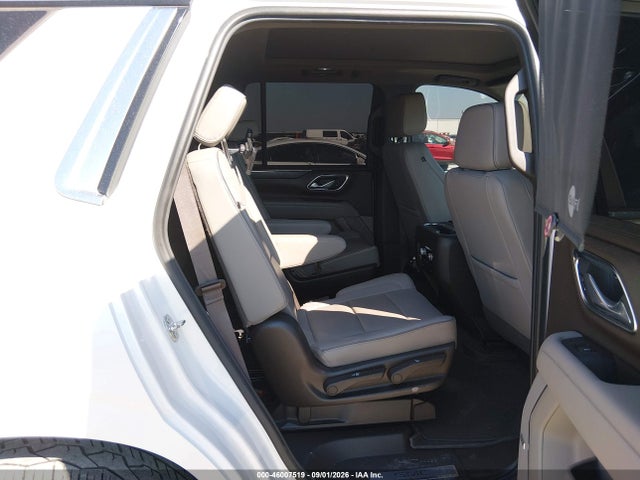 2023 GMC YUKON 4WD SLT 8