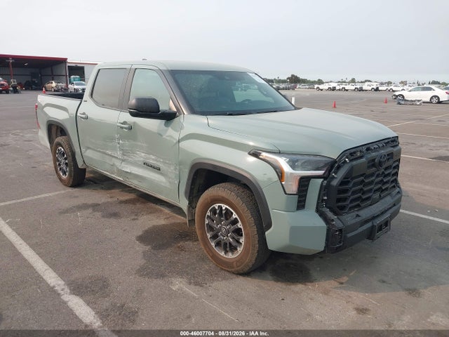 2025 TOYOTA TUNDRA SR5