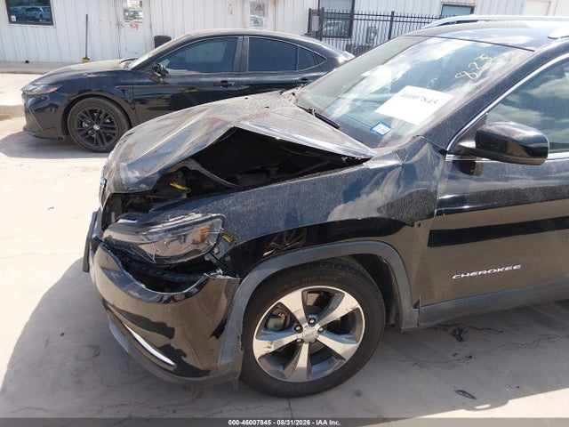 2019 JEEP CHEROKEE LIMITED FWD 6