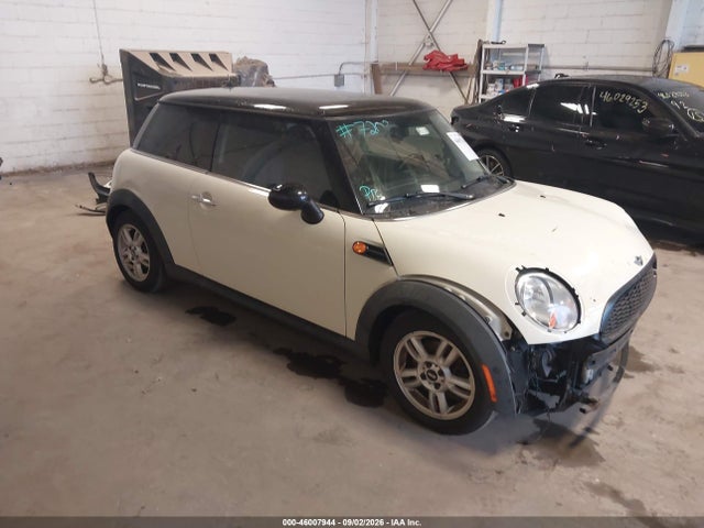 2013 MINI HARDTOP COOPER