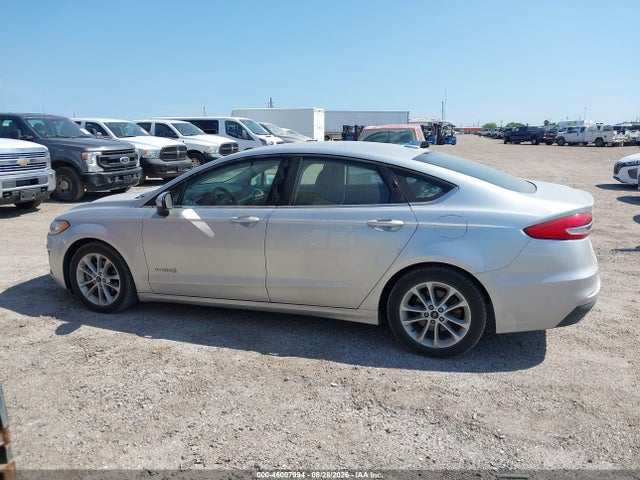 2019 FORD FUSION HYBRID SE 14
