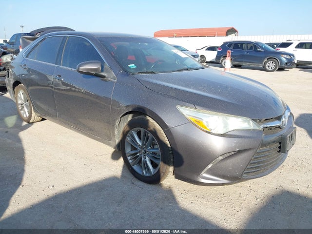 2016 TOYOTA CAMRY SE