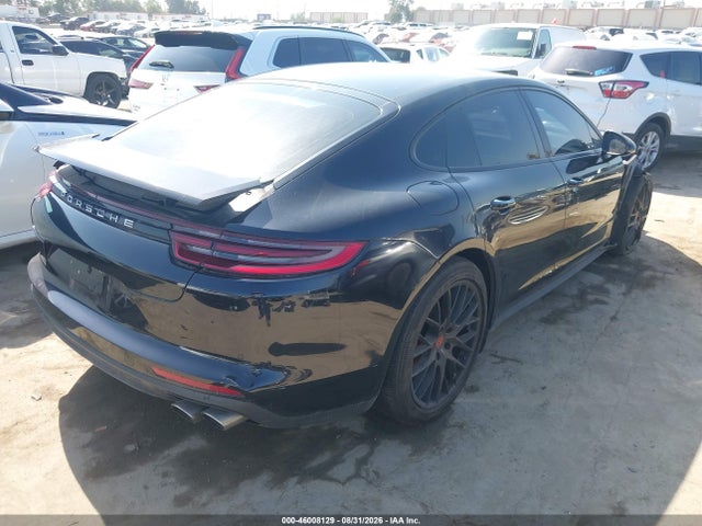 2018 PORSCHE PANAMERA 4 4
