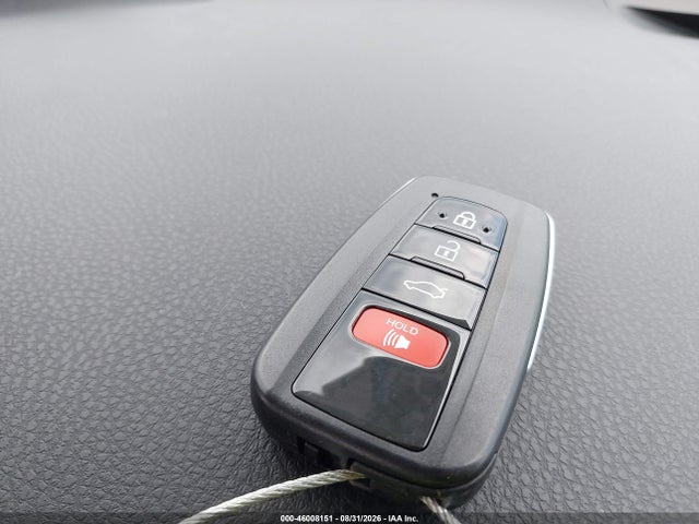 2019 TOYOTA CAMRY XSE 11
