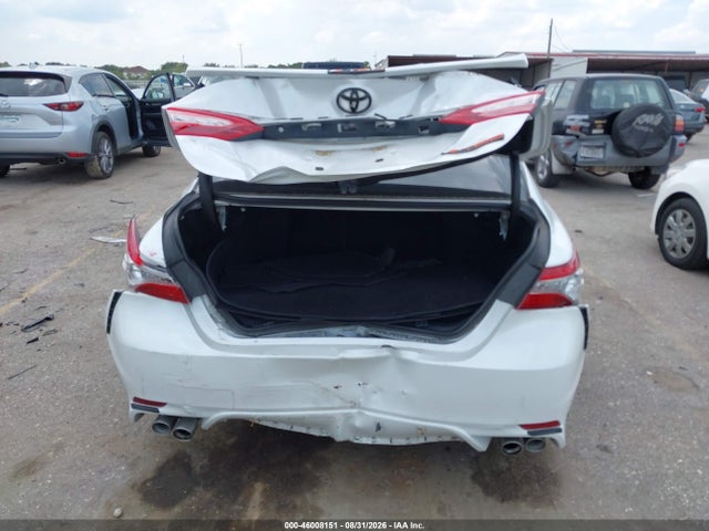2019 TOYOTA CAMRY XSE 16