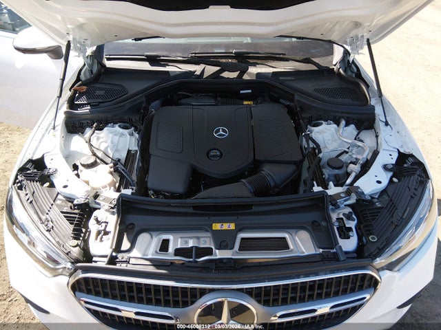 2026 MERCEDES-BENZ GLC 300 SUV 10