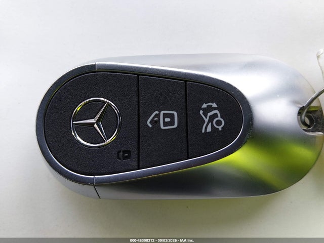 2026 MERCEDES-BENZ GLC 300 SUV 11
