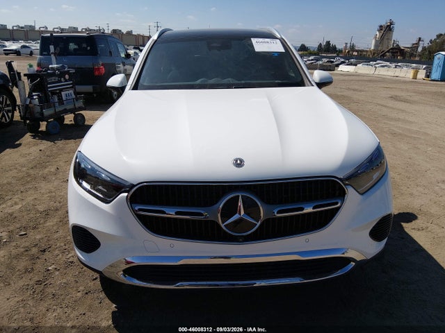 2026 MERCEDES-BENZ GLC 300 SUV 12