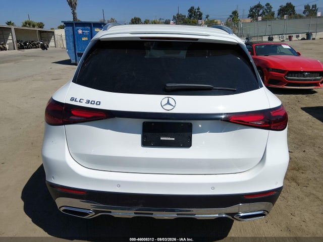 2026 MERCEDES-BENZ GLC 300 SUV 16