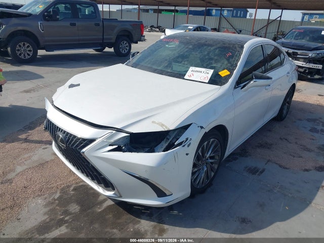 2022 LEXUS ES 350 ULTRA LUXURY 2