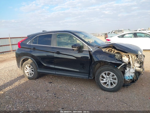 2019 MITSUBISHI ECLIPSE CROSS ES 14