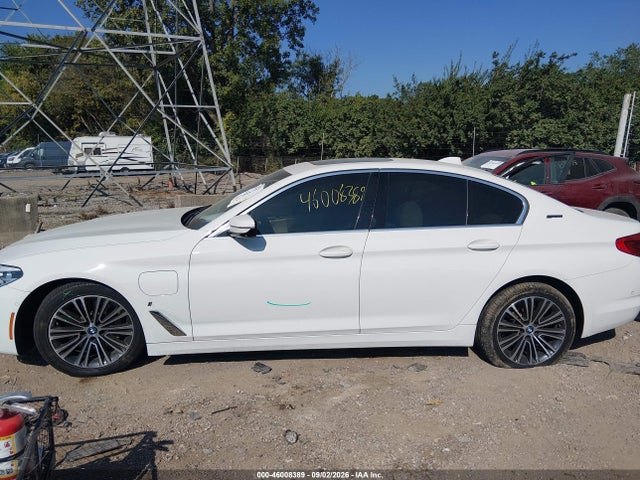 2019 BMW 530E XDRIVE IPERFORMANCE 14