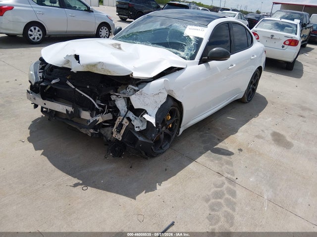 2019 ALFA ROMEO GIULIA RWD 2