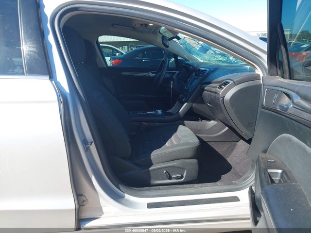 2017 FORD FUSION SE 5