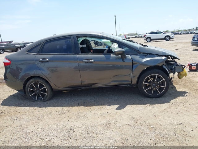 2019 FORD FIESTA SE 14