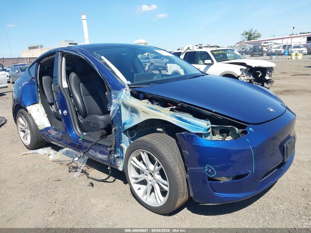 2023 TESLA MODEL Y AWD/LONG RANGE DUAL MOTOR ALL-WHEEL DRIVE 6