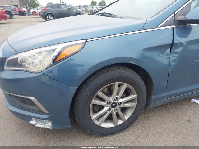 2017 Hyundai SONATA SE — миниатюра 6