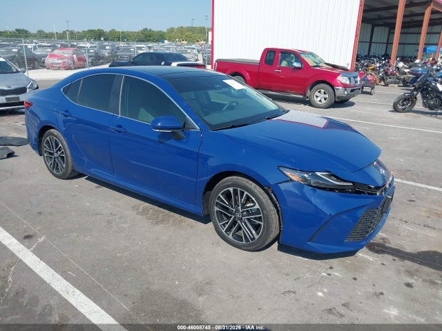 2026 TOYOTA CAMRY XLE