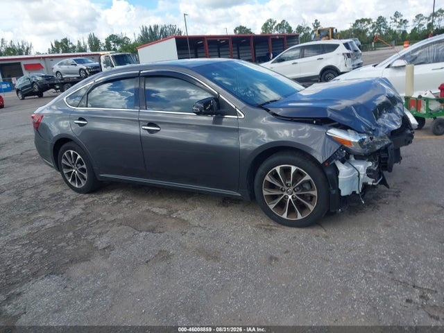 2016 TOYOTA AVALON XLE PREMIUM
